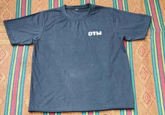 All gray DTW t-shirts displayed on a woven fabric background, showcasing breathable and comfortable design.